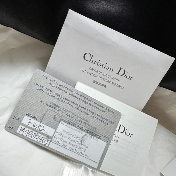 Christian Dior - Picture 9 of 10